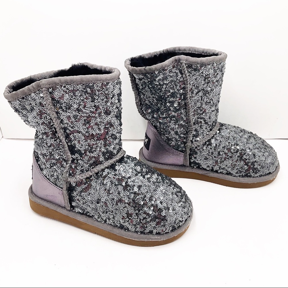 {Pegia} Leather Sequined Boots